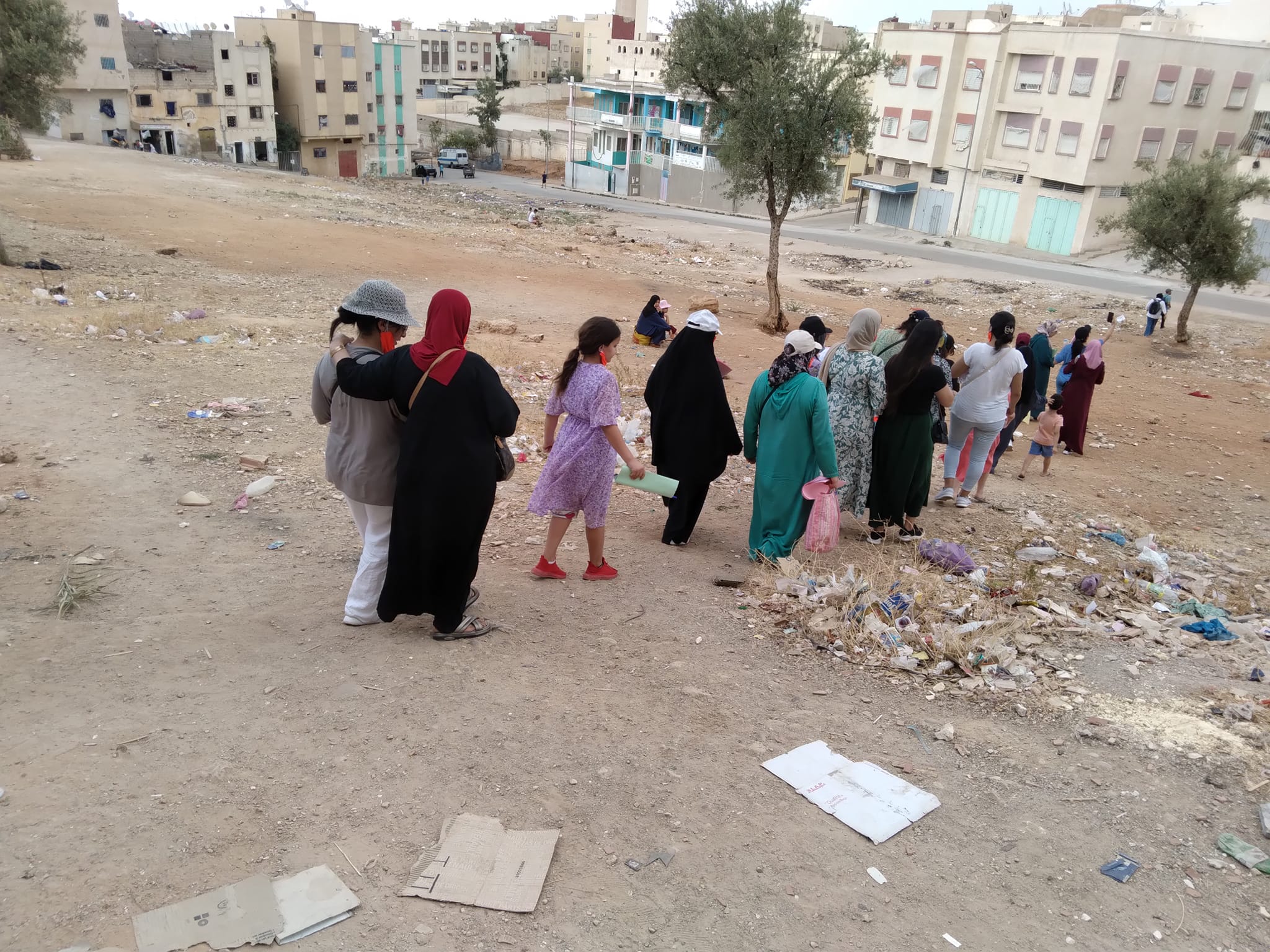 diagnostic participatif du quartier Louizates à Fès, organisé par IPDF avec la participation d'un groupe d'entraide de femmes